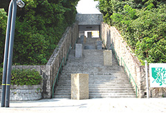 階段モニュメント